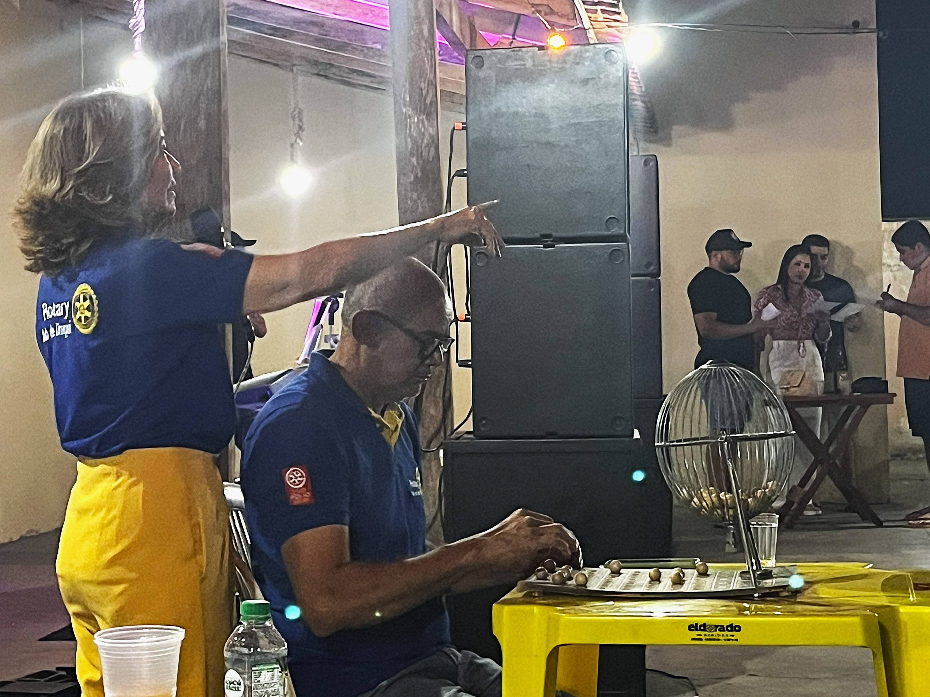 Solidariedade em ação no Bingo do Rotary