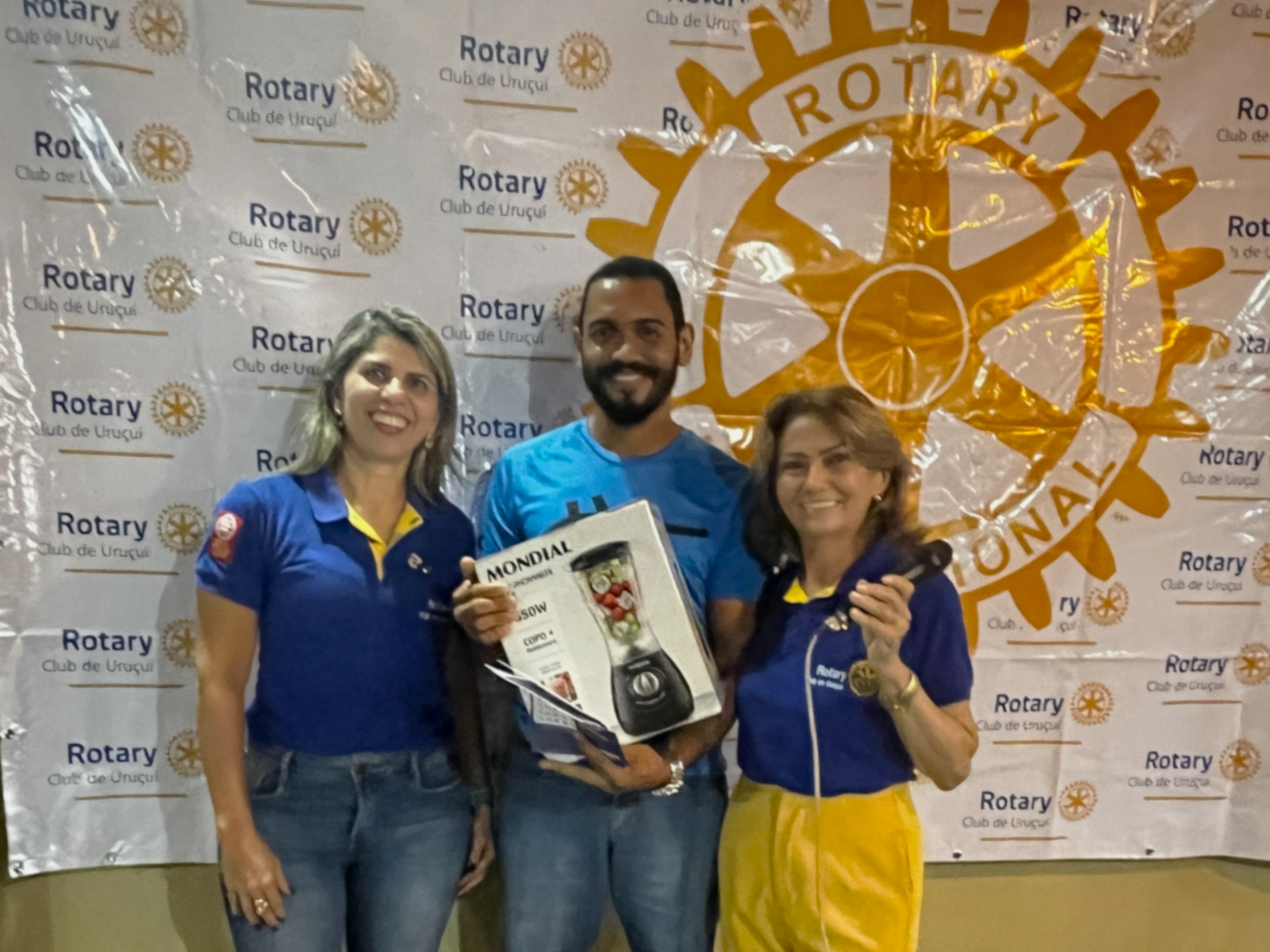 Solidariedade em ação no Bingo do Rotary